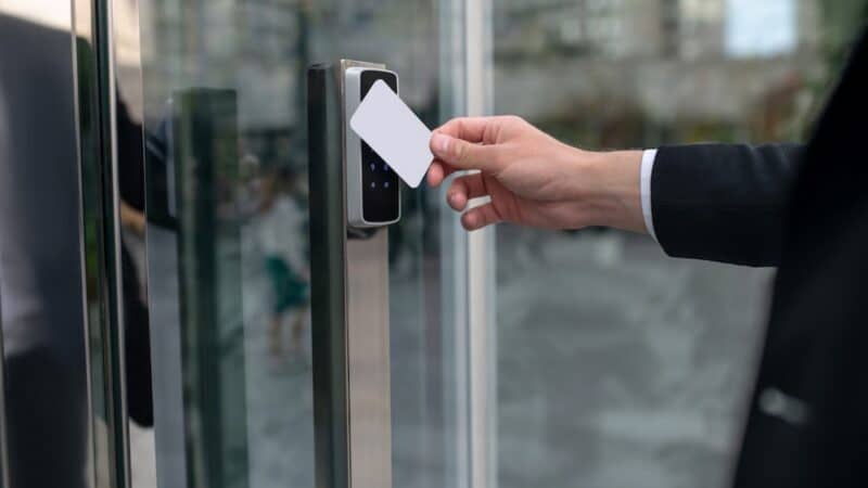 Dlaczego warto połączyć system RCP z kontrolą dostępu?